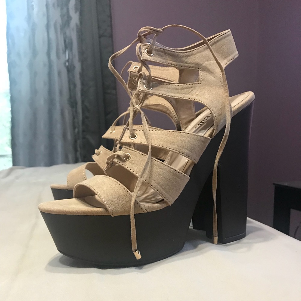 Shoes - Picture 2 of 2